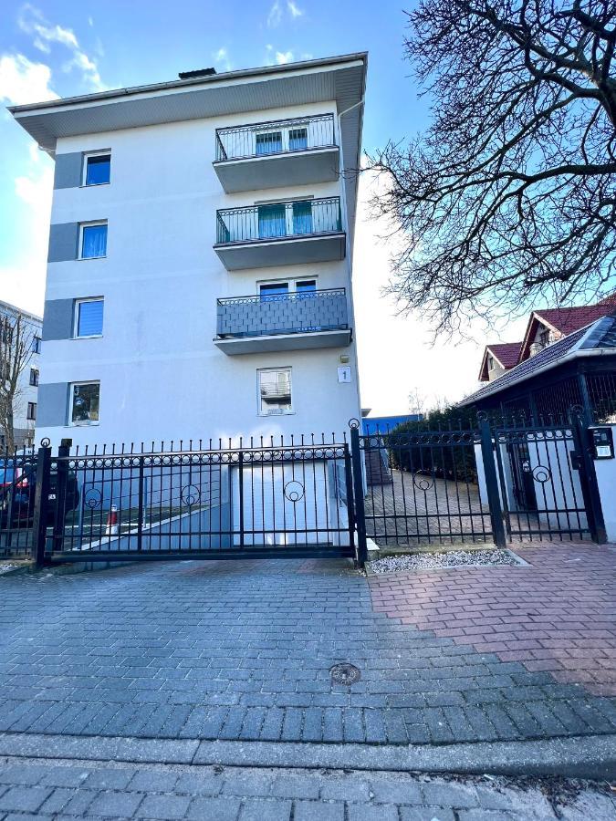 Apartament Centrum 13 Z Garazem Podziemnym Владыславово Экстерьер фото
